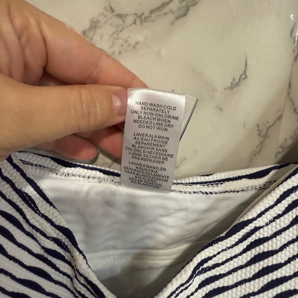 NEW Tommy Bahama Women's Island Cays Stripe Tankini Top Swimwear Size L - Picture 6 of 11